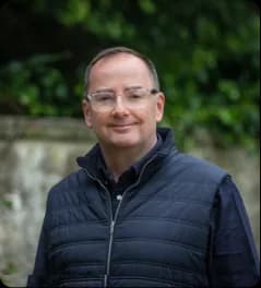 Martin Peirce